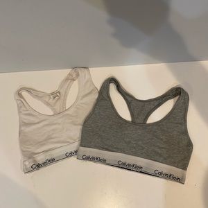 Medium Calvin Klein bras